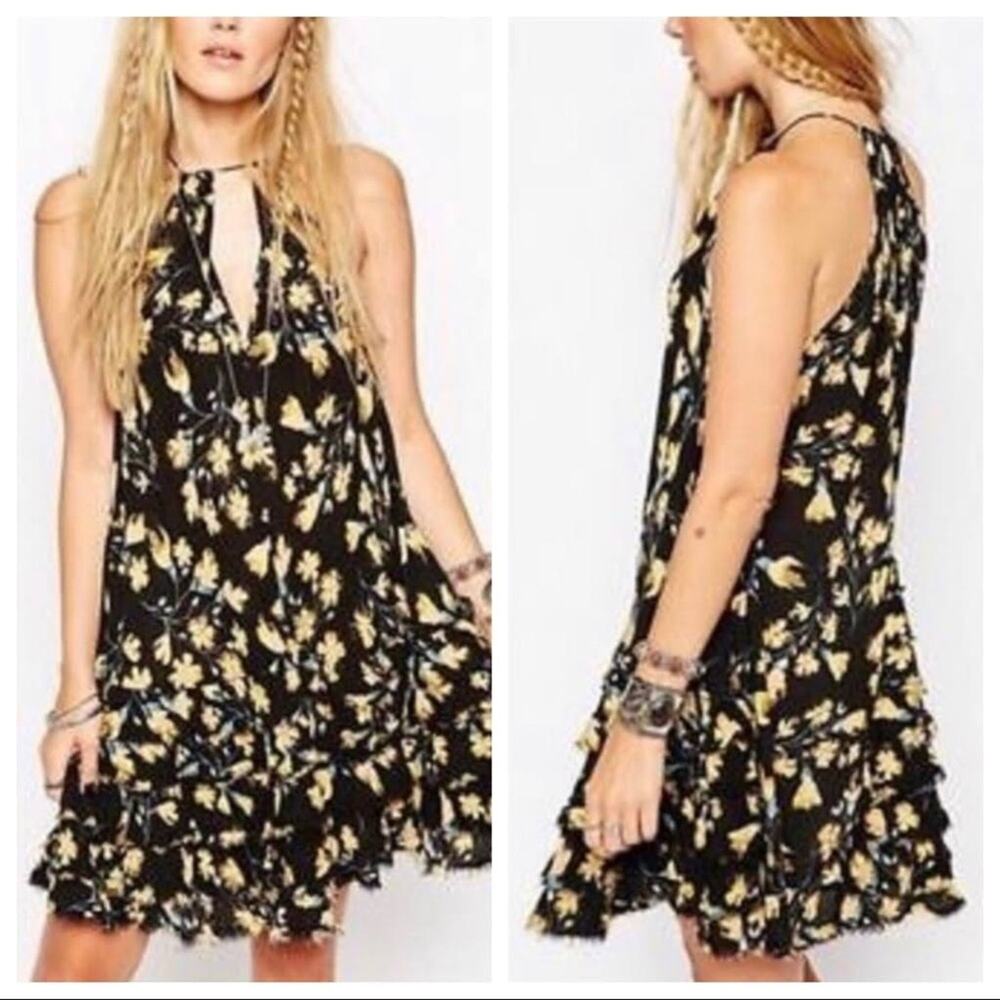 Free People Hollywood‎ Star
Printed Voile Ruffled Feather Mini
Dress Black Sz XS